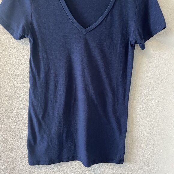 Marine Layer Women's T-Shirt Size XS Navy Blue V-neck Tee Minimalist Classic - Picture 6 of 14